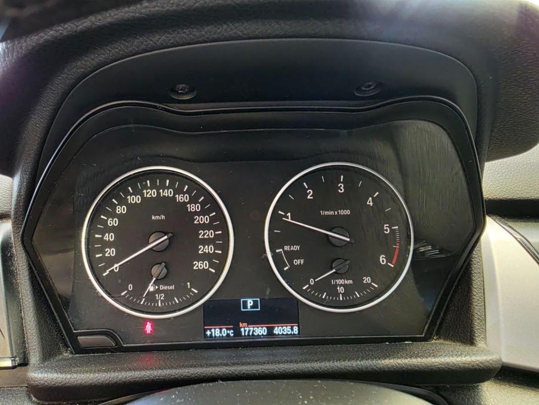 BMW Serie 2 Active Tourer - Photo 14