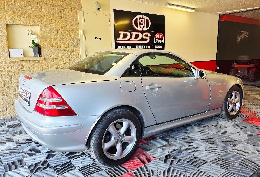 Mercedes Classe SLK - Photo 2