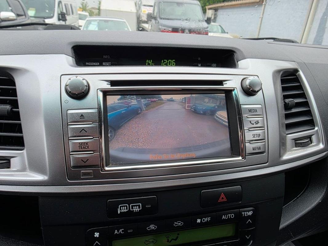 Toyota Hilux - Photo 4