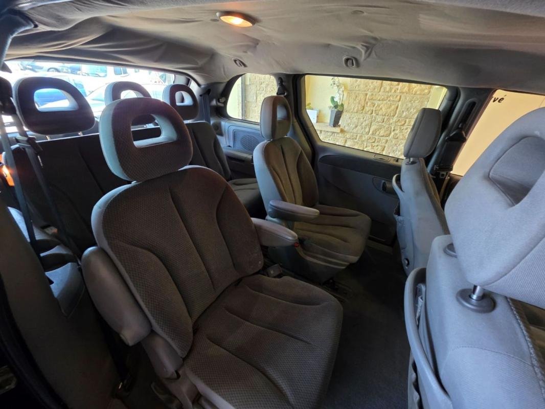 Chrysler Voyager - Photo 3