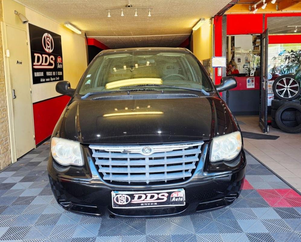 Chrysler Voyager - Photo 4