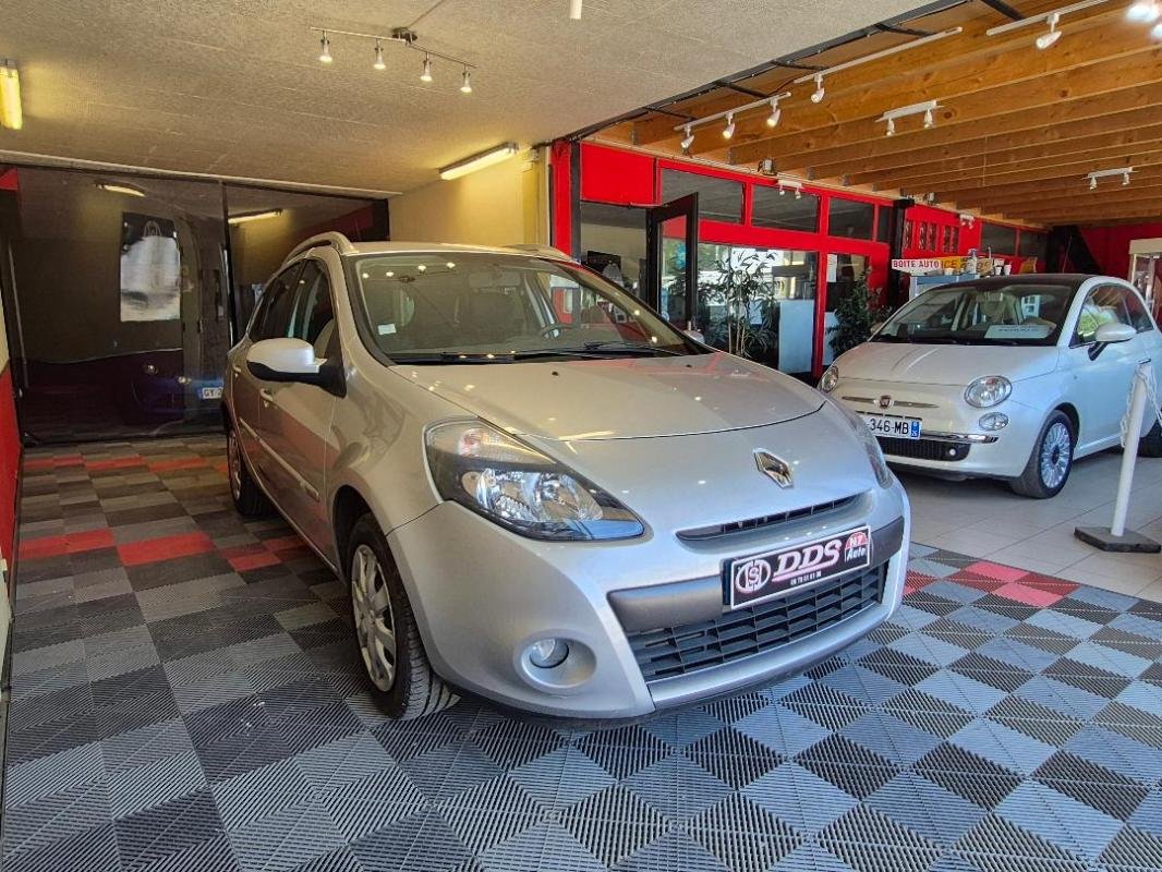 Renault Clio - Photo 4