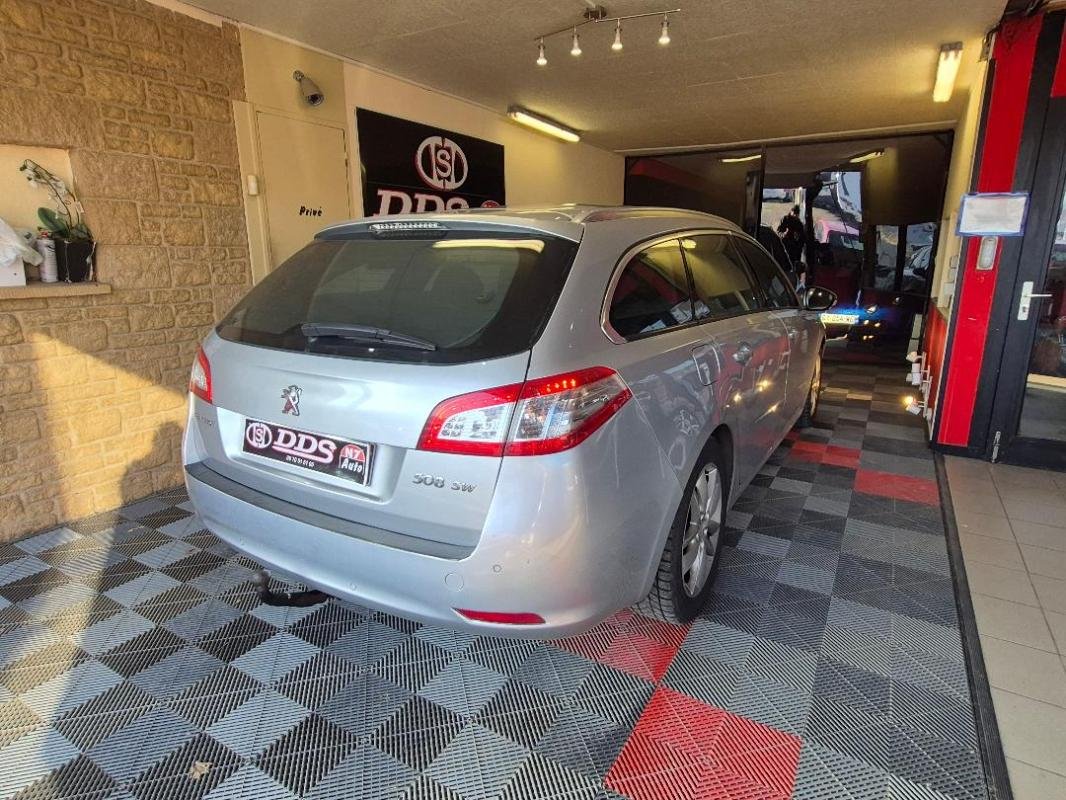 Peugeot 508 SW - Photo 16