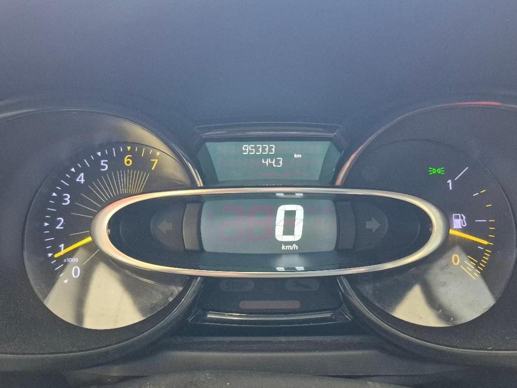 Renault Clio - Photo 13