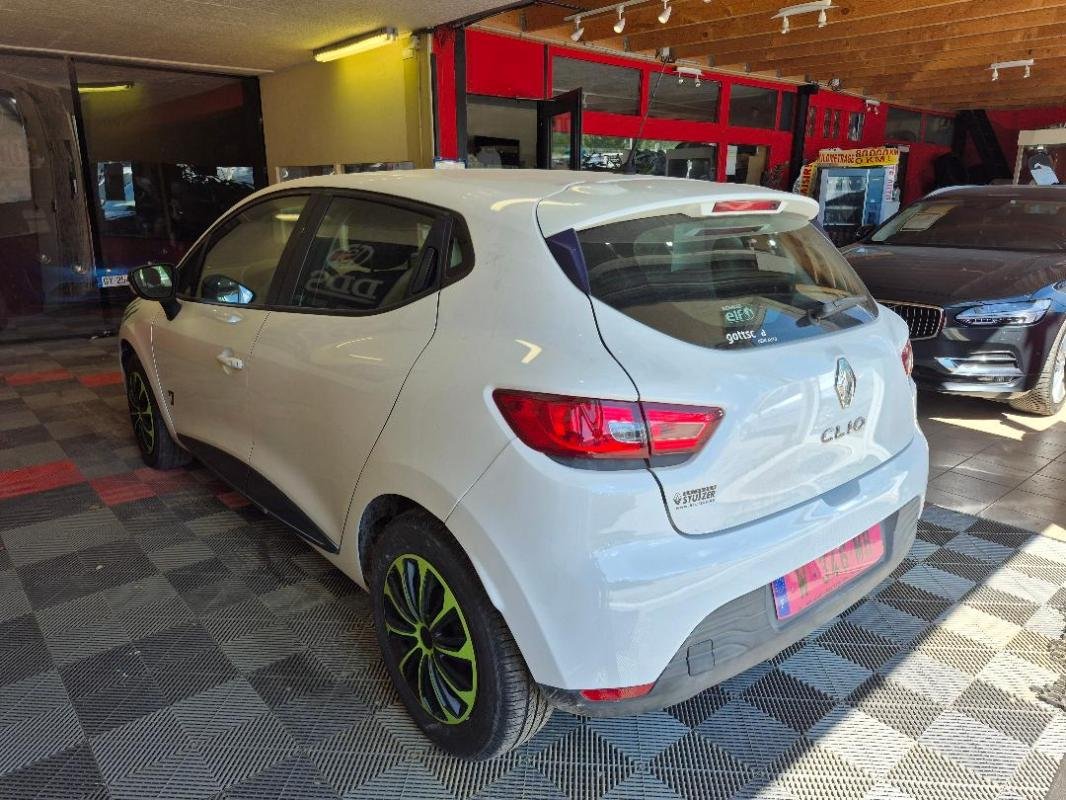 Renault Clio - Photo 2