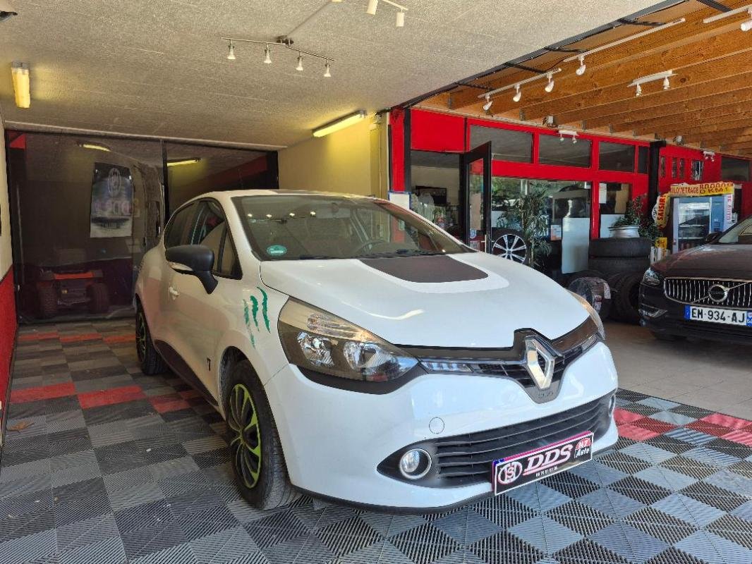 Renault Clio - Photo 4