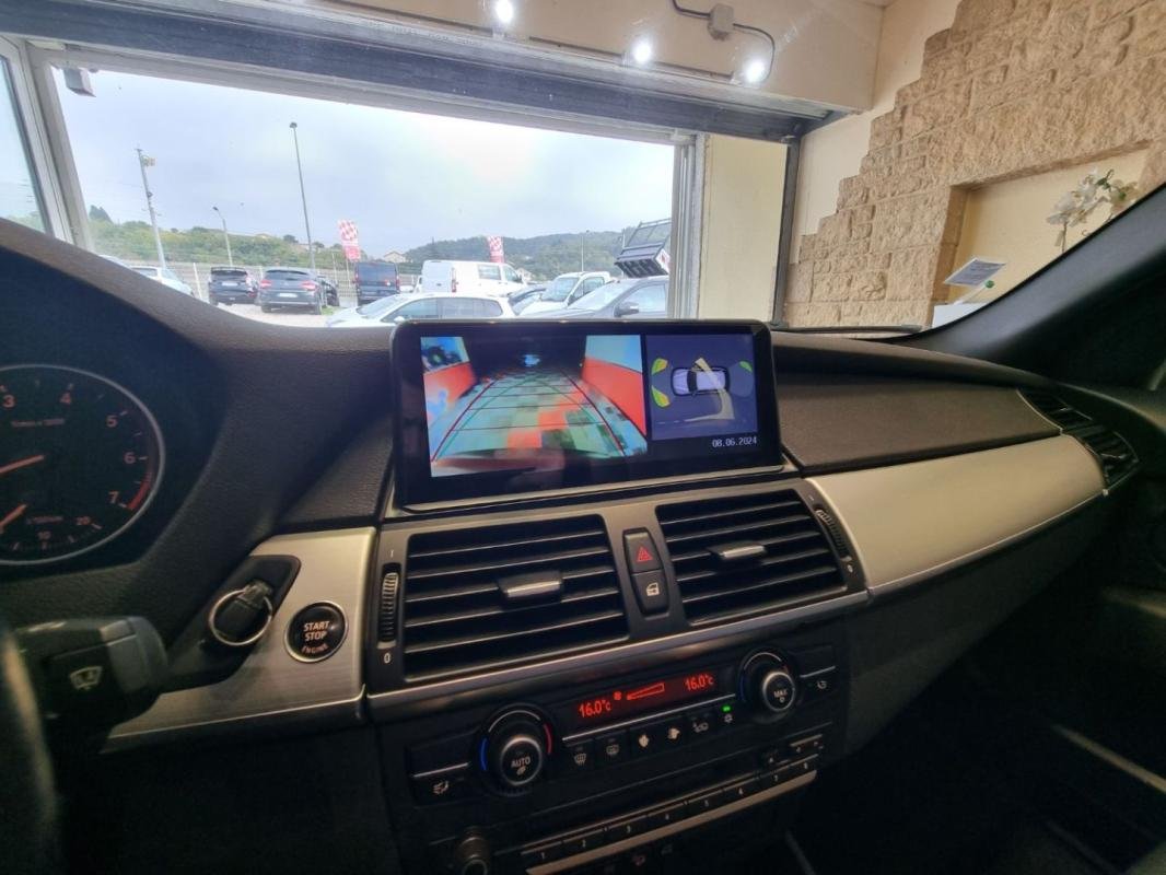 BMW X5 - Photo 14