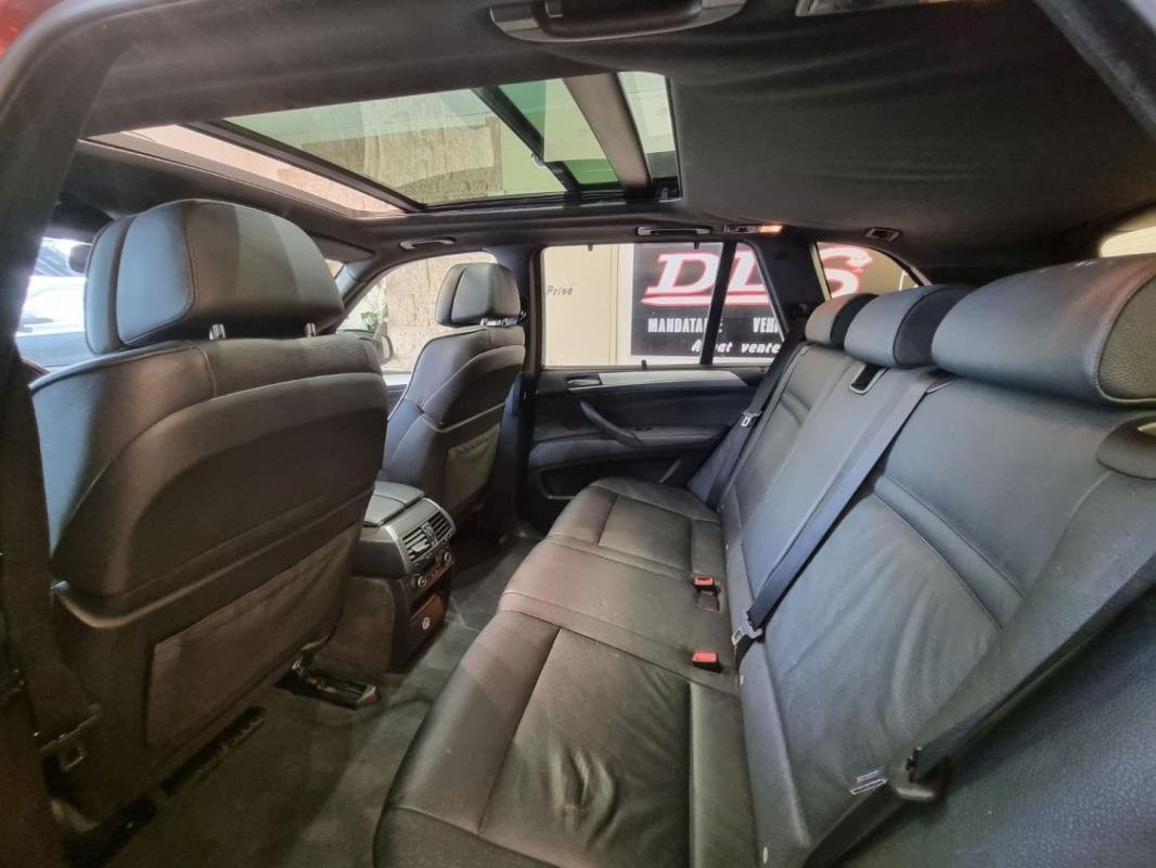 BMW X5 - Photo 16