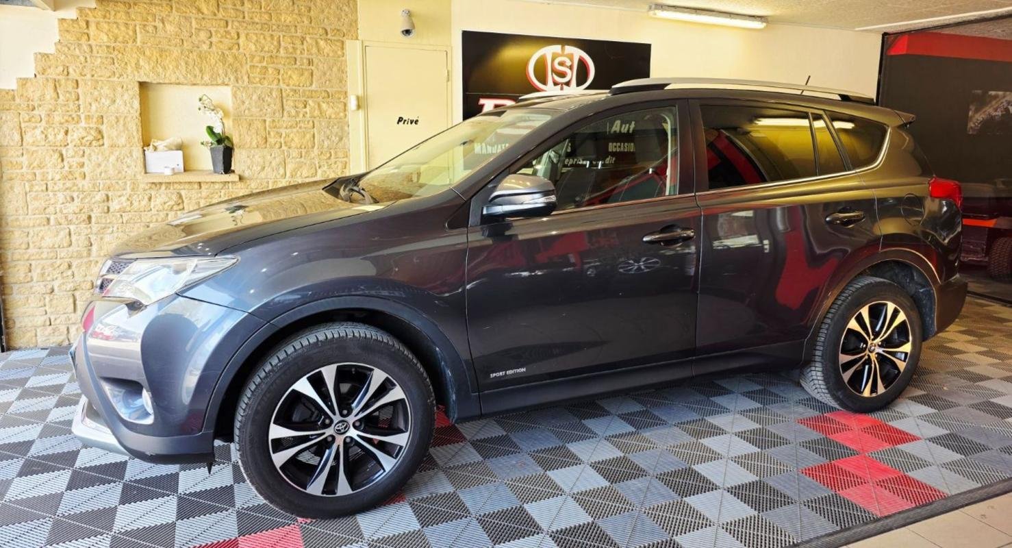 Toyota RAV4 - Photo 3
