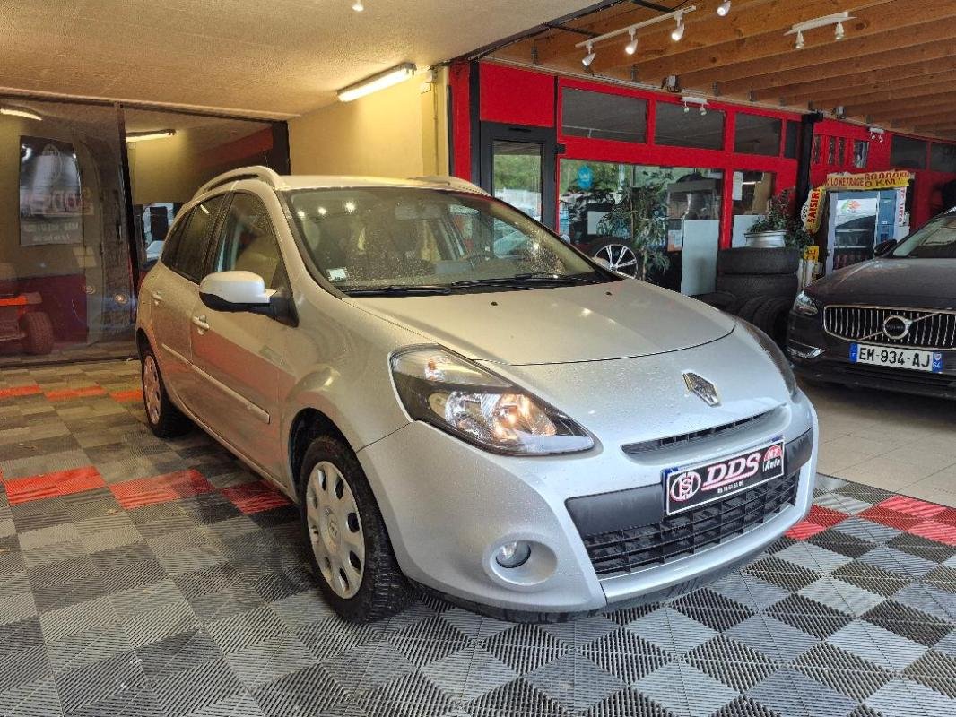 Renault Clio - Photo 4