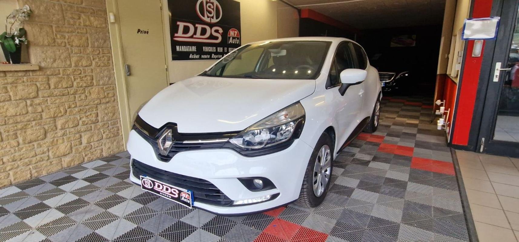 Renault Clio - Photo 5