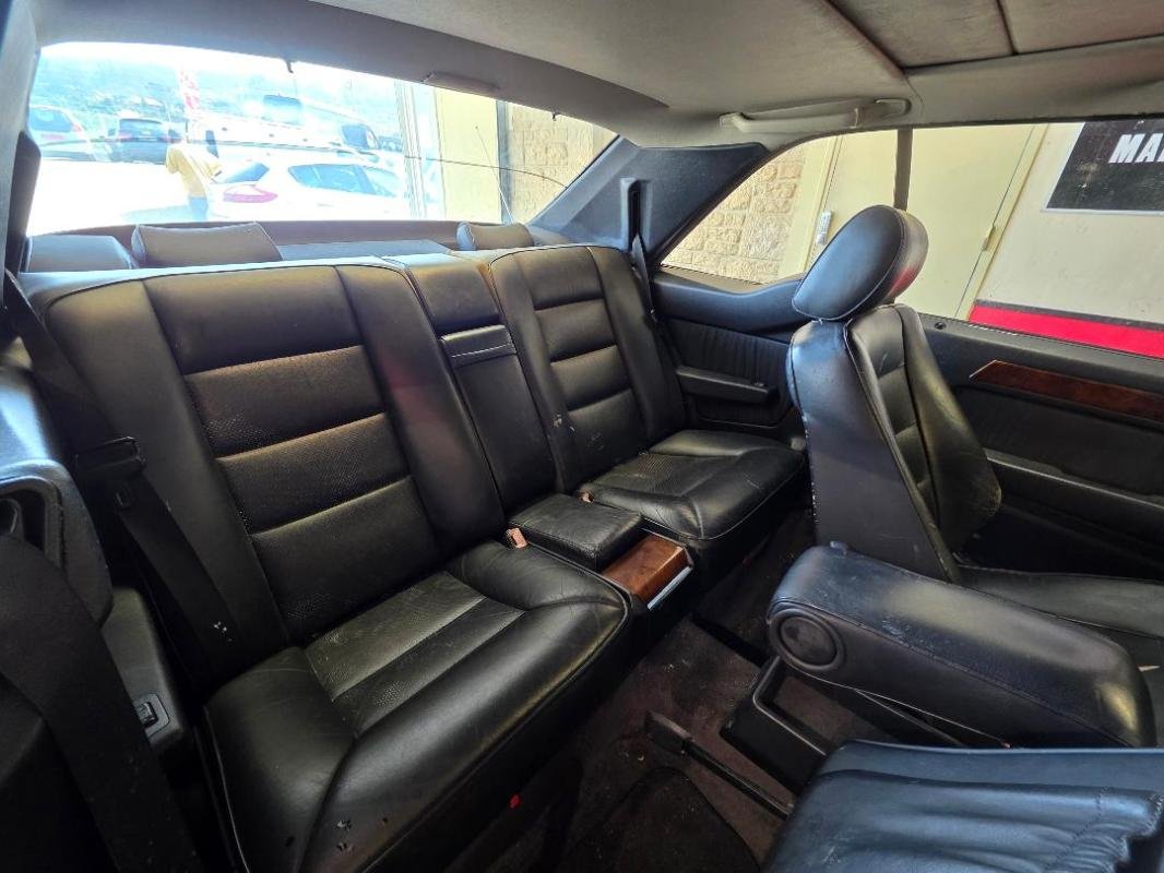 Mercedes 300 - Photo 16