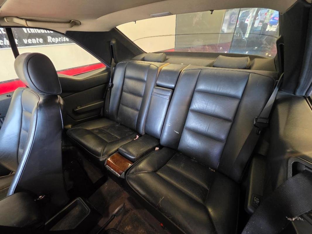 Mercedes 300 - Photo 17