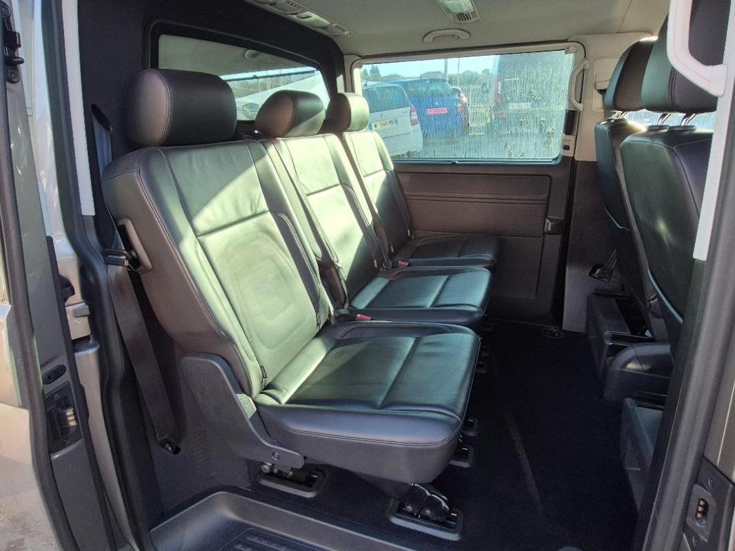 Volkswagen Caravelle - Photo 3