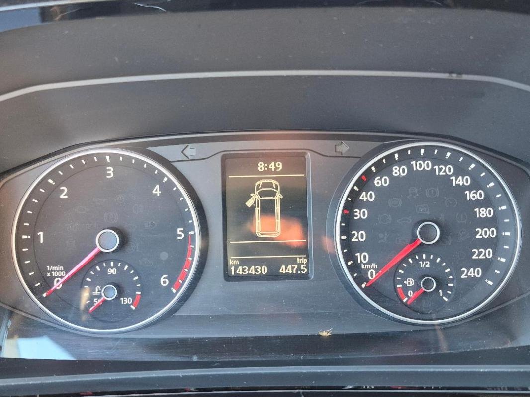 Volkswagen Caravelle - Photo 32