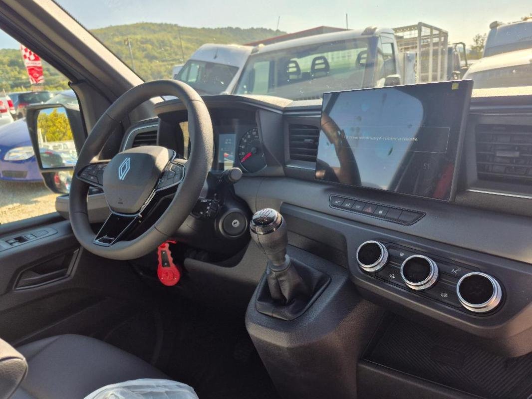 Renault Master - Photo 3