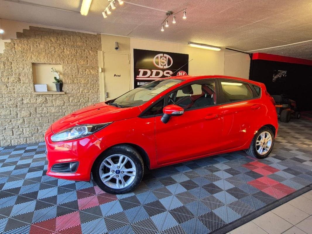 Ford Fiesta - Photo 11