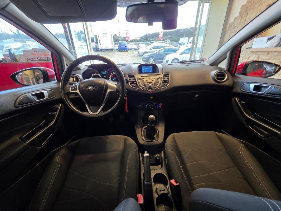 Ford Fiesta - Photo 3