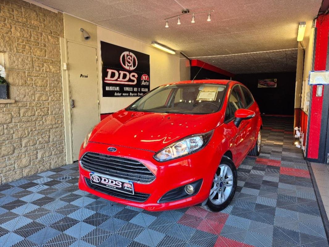 Ford Fiesta - Photo 8