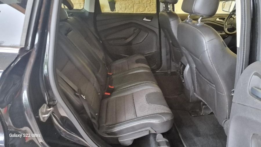 Ford Kuga - Photo 17