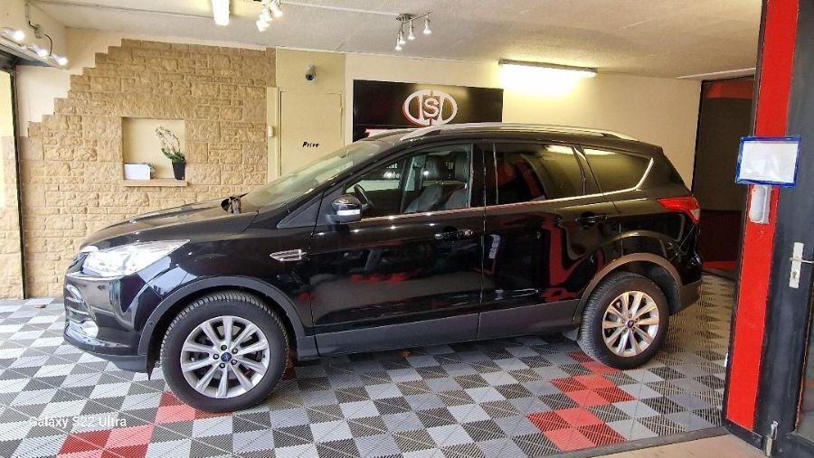 Ford Kuga - Photo 8