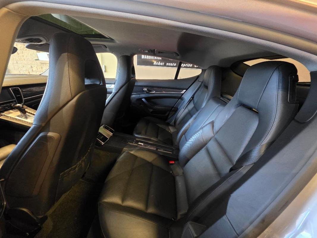 Porsche Panamera - Photo 18