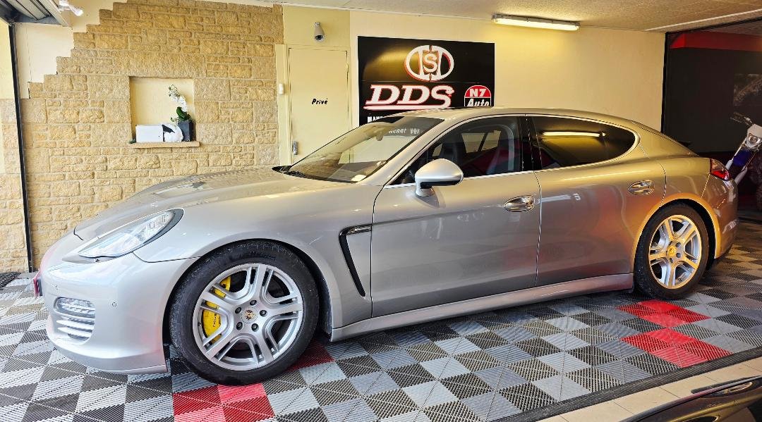 Porsche Panamera - Photo 9