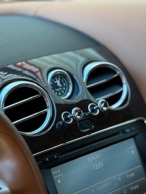 Bentley Continental GT - Photo 14