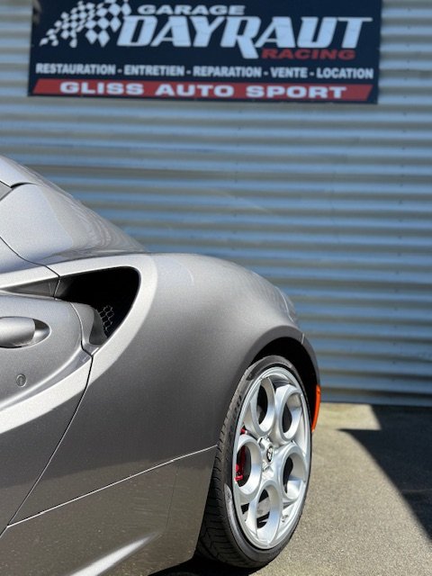 Alfa Romeo 4C - Photo 8