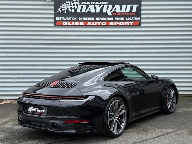 Porsche 911 - Photo 3