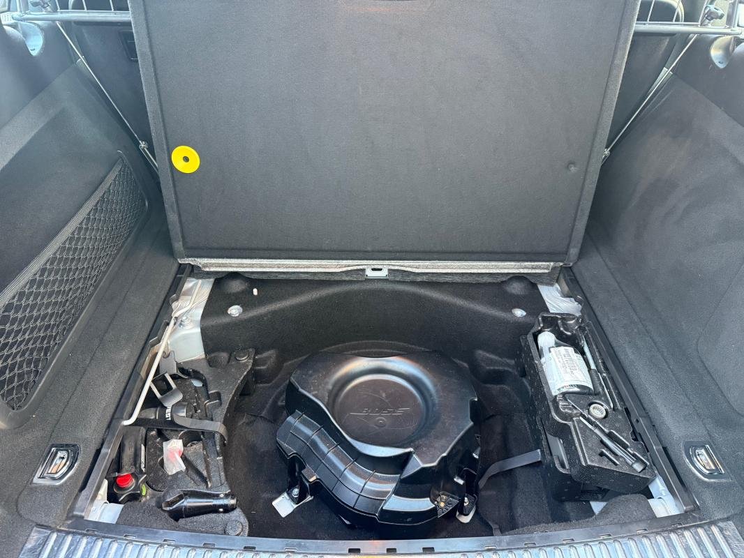 Porsche Cayenne - Photo 14