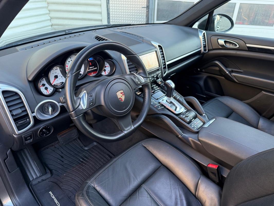 Porsche Cayenne - Photo 15