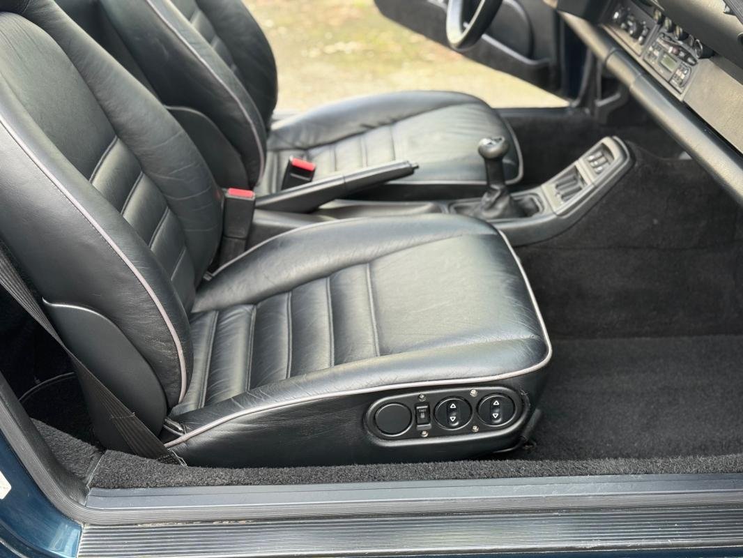 Porsche 911 - Photo 12