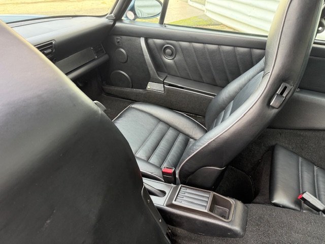 Porsche 911 - Photo 6