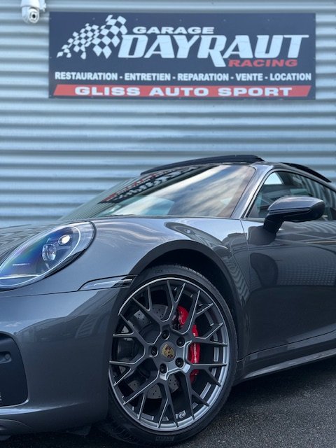Porsche 911 - Photo 2