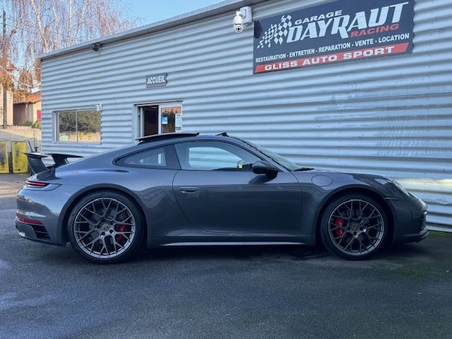 Porsche 911 - Photo 8