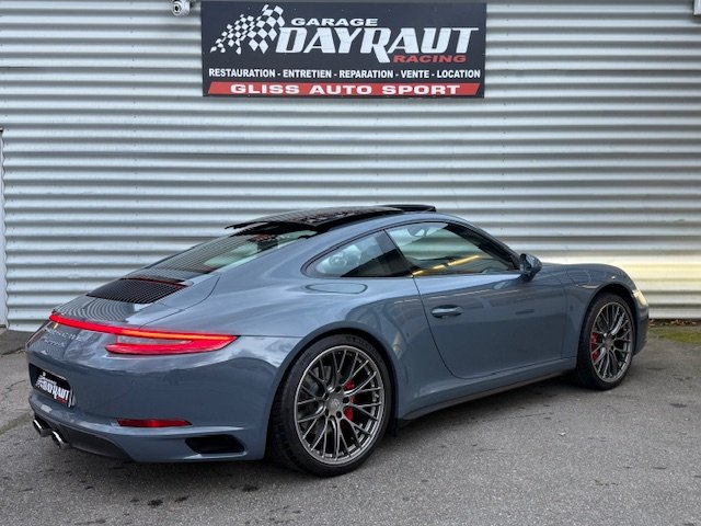 Porsche 991 - Photo 16