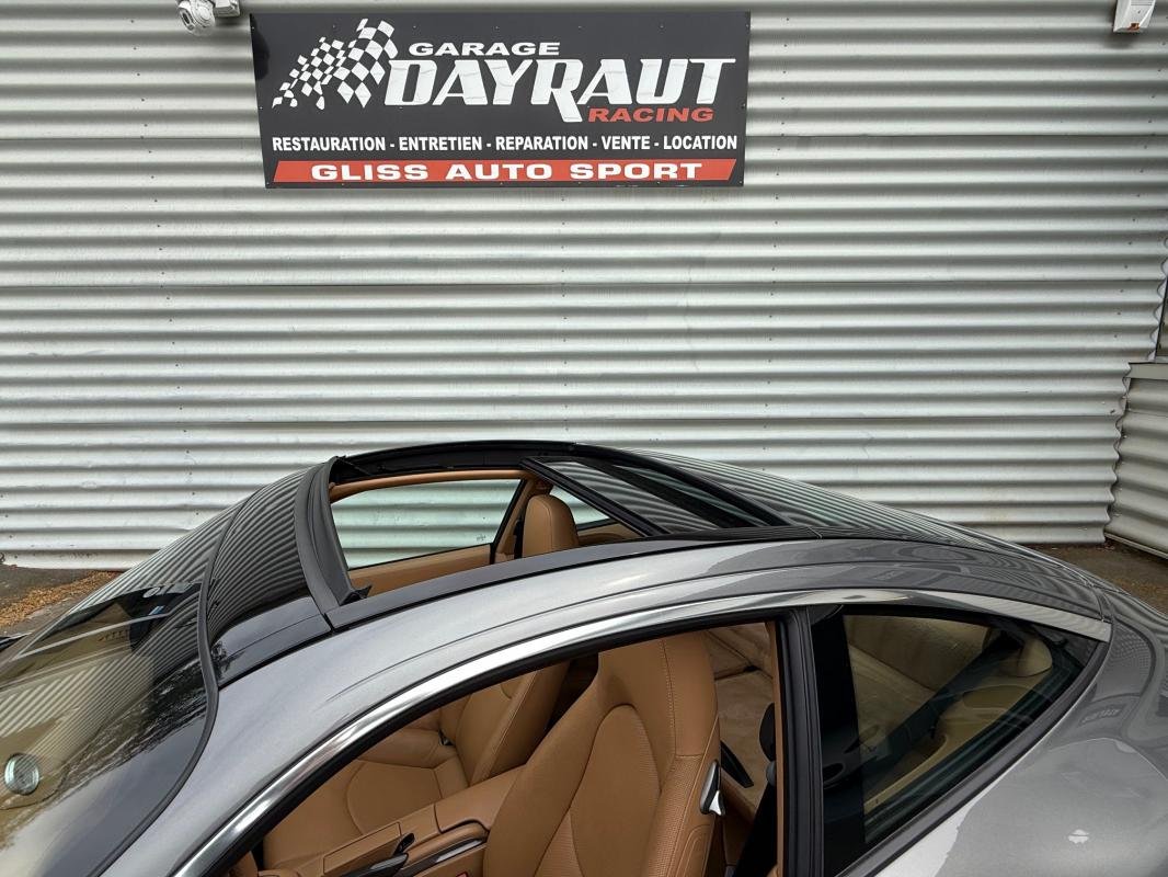 Porsche 911 - Photo 11