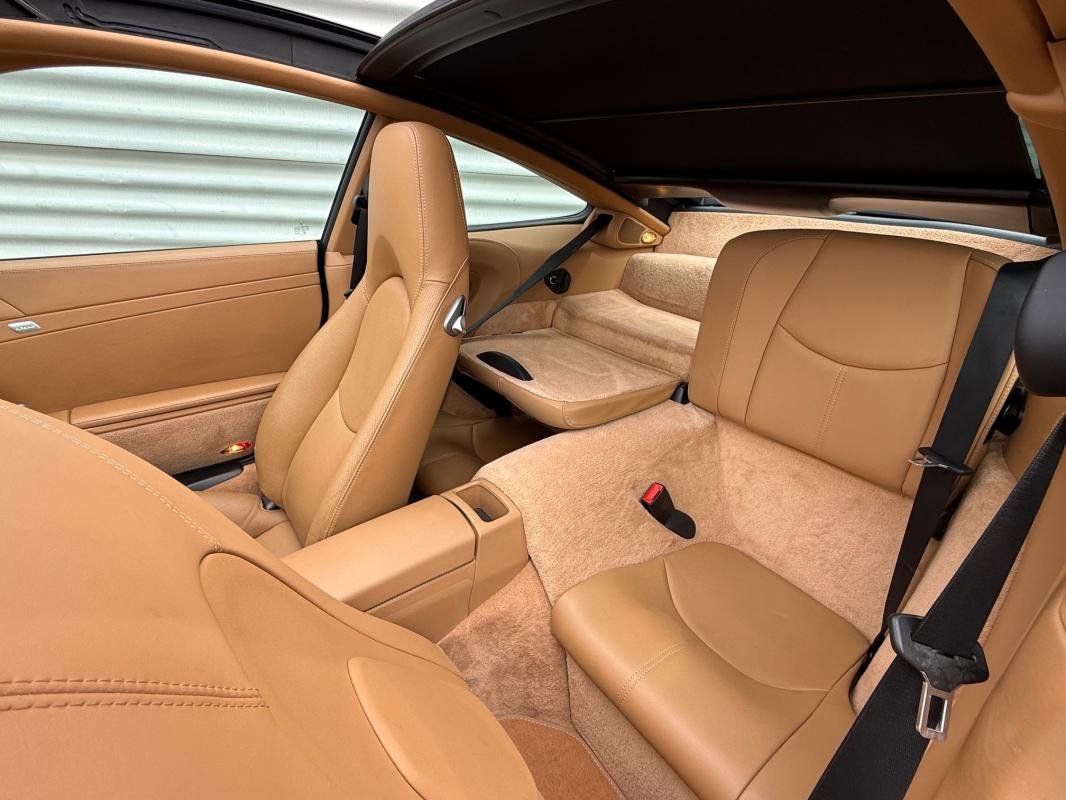 Porsche 911 - Photo 12