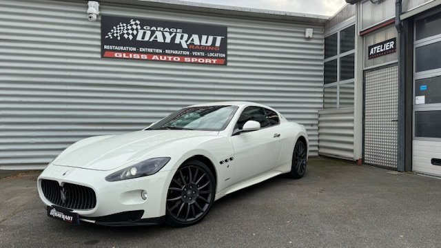 Maserati Granturismo - Photo 1