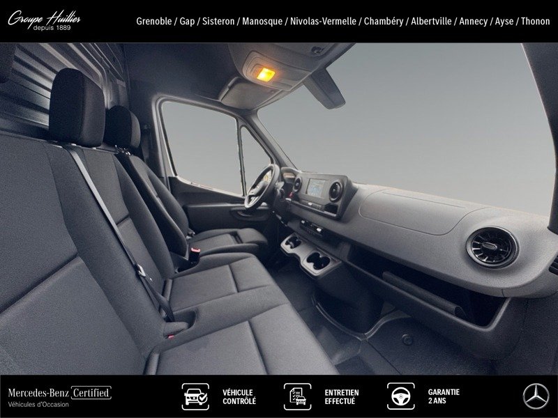 Mercedes Sprinter - Photo 15