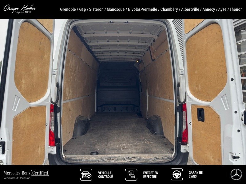 Mercedes Sprinter - Photo 18