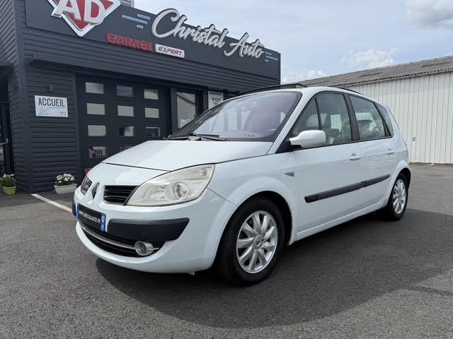 Renault Scénic - Photo 1