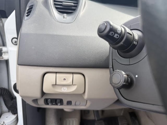 Renault Scénic - Photo 11