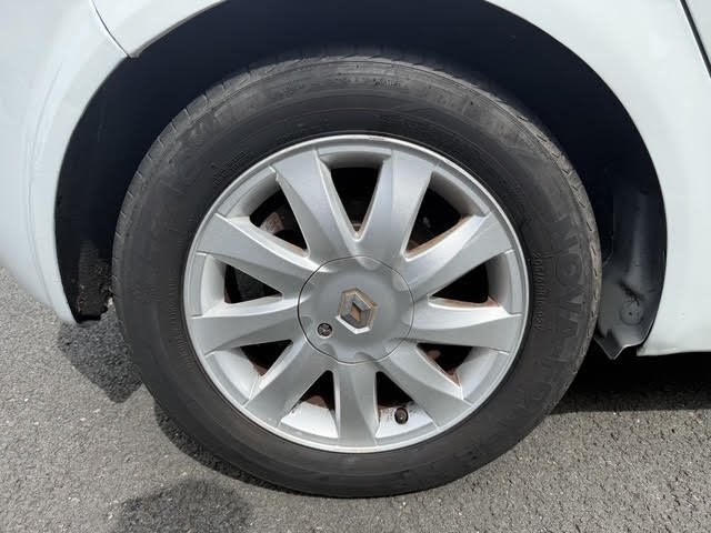 Renault Scénic - Photo 19