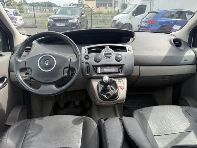 Renault Scénic - Photo 8