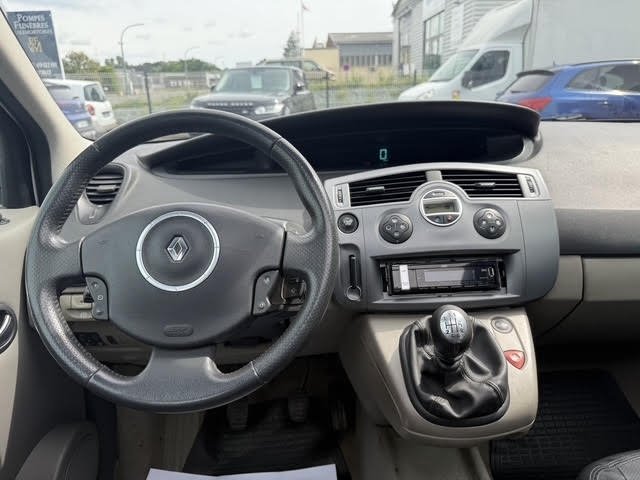 Renault Scénic - Photo 9