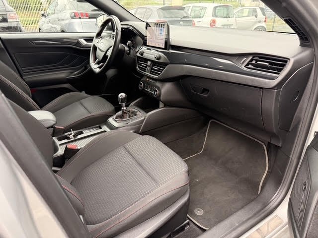 Ford Focus - Photo 18