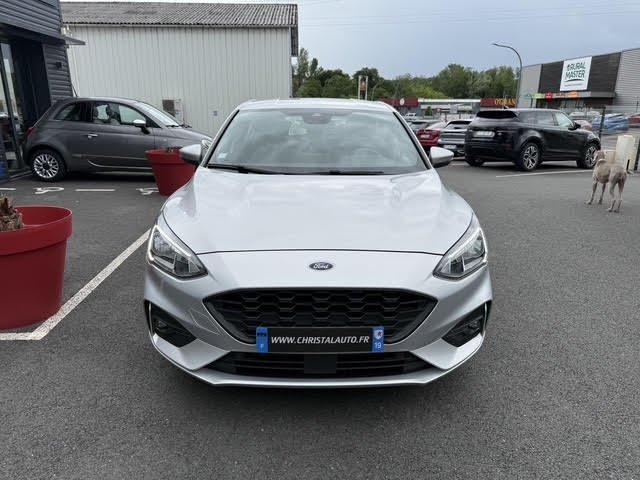Ford Focus - Photo 2