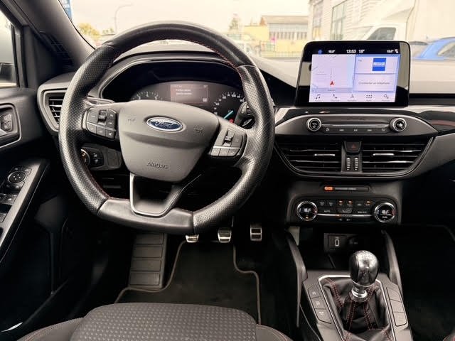 Ford Focus - Photo 8